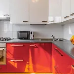 Modern 70m2 2 Bedrooms Sea View & Private Parking * 풀라