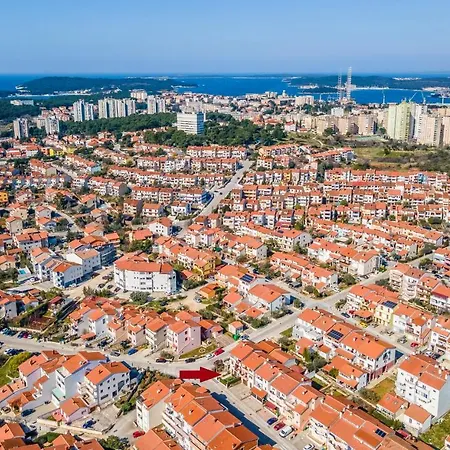 Apartment Apartment Green Pula *