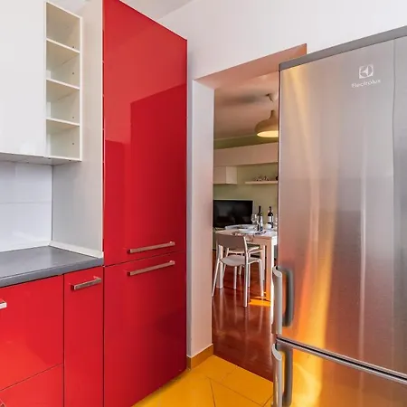 Appartement Modern 70m2 2 Bedrooms Sea View & Private Parking Pula