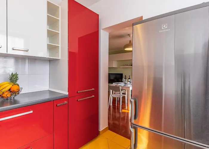 Διαμέρισμα Modern 70m2 2 Bedrooms Sea View & Private Parking Πούλα