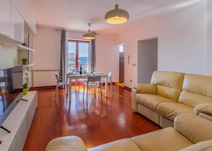 Modern 70M2 Apartment Green Pula 2 Bedrooms Sea View & Private Parking Lejlighed Pula