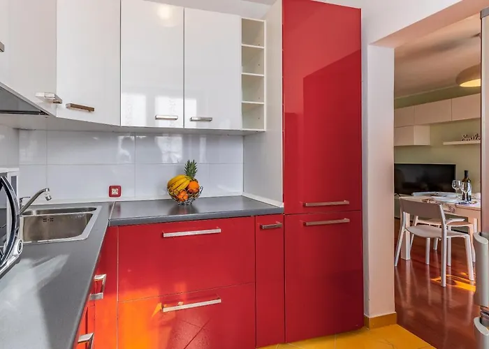 Modern 70M2 Apartment Green Pula 2 Bedrooms Sea View & Private Parking Lejlighed Pula