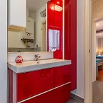 Apartment Modern 70m2 2 Bedrooms Sea View & Private Parking